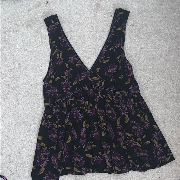 American Eagle pleated purple floral tank top - Picture 1 of 4